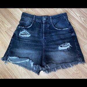 Zara Button Fly Jean Shorts Women's Sz 2 - 26” Black Denim Cutoff High Waisted